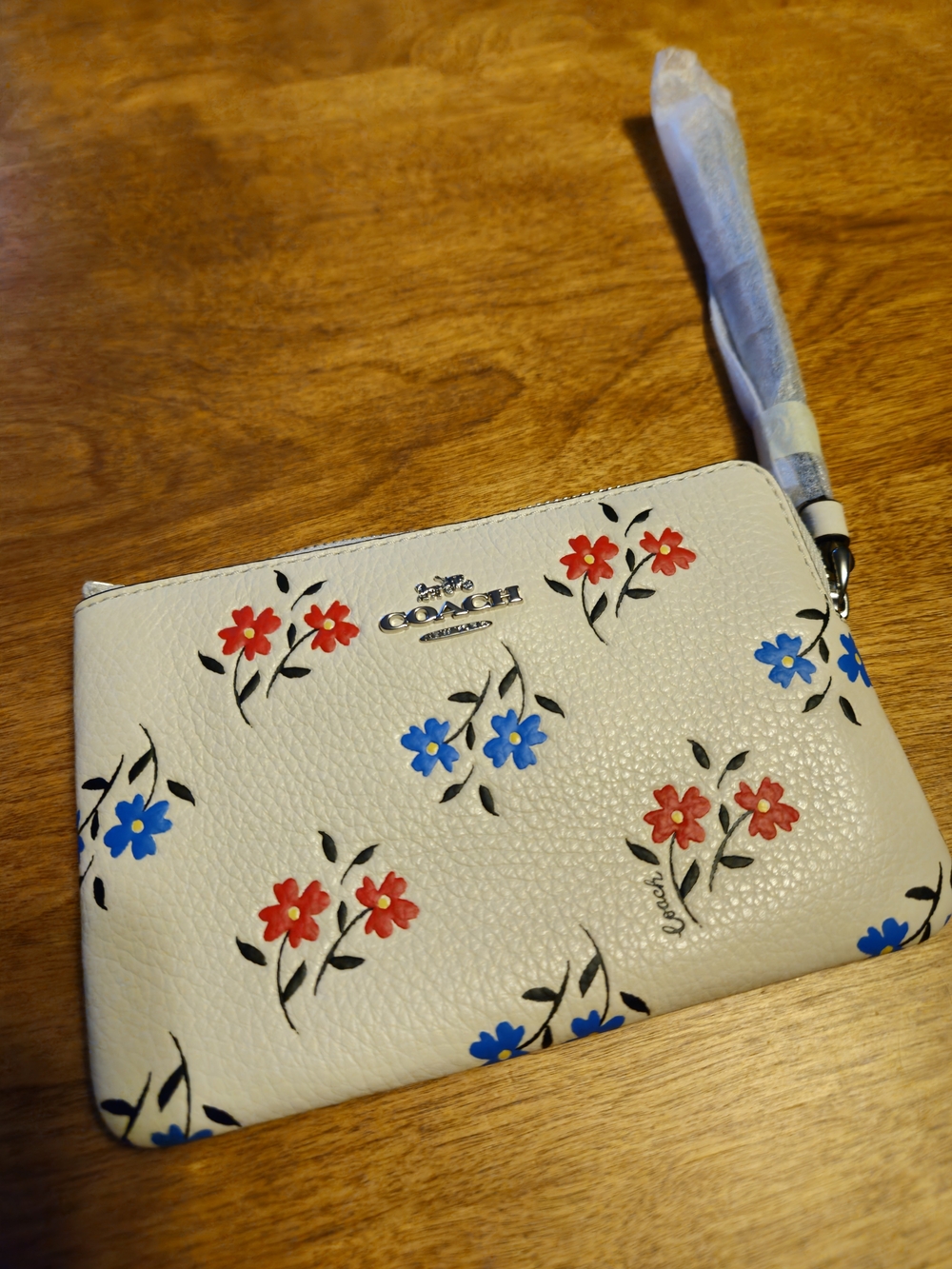 NWT Coach Cream Floral Wristlet Clutch with Red & Blue Flowers